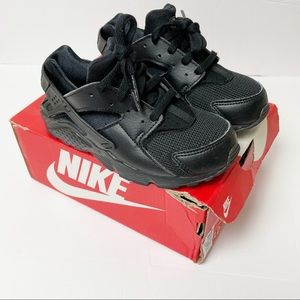 Kids Nike Huarache Run Size 12